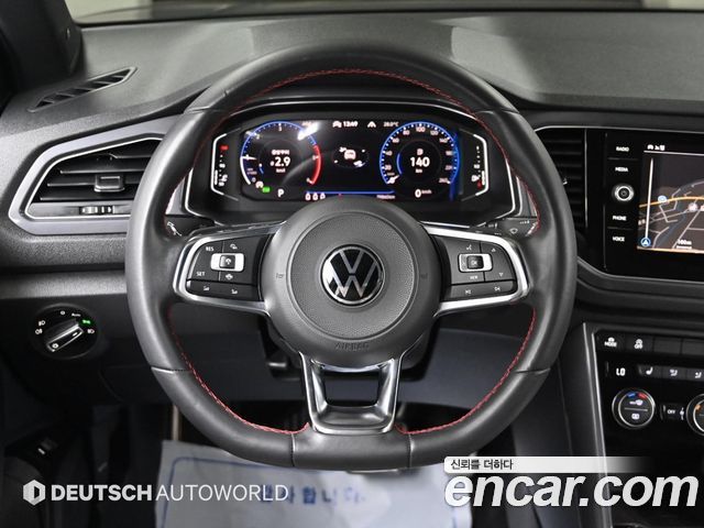 Volkswagen T-Roc 2.0 TDI Prestige 2022 — фото 17