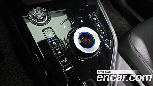 Kia Niro Signature 2023 — фото 9