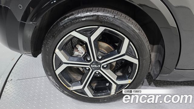 Kia Niro Signature 2023 — фото 21