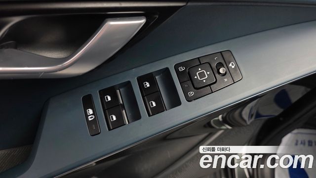 Kia Niro Signature 2023 — фото 28