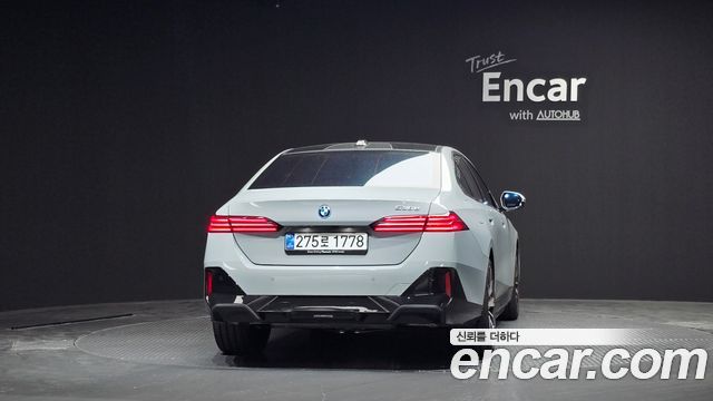 BMW 5 Series (G60) 530e M Sport 2026 — фото 4