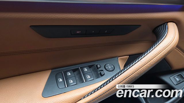 BMW 5 Series (G30) 520d M Sport package 2017 — фото 29