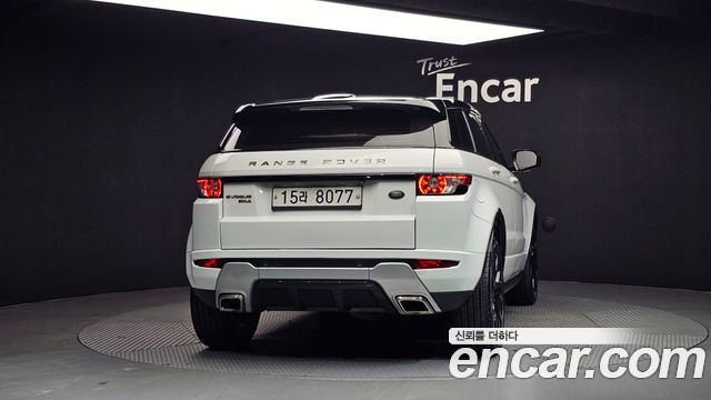 Land Rover Range Rover Evoque 2.2 SD4 Dynamic 2013 — фото 4