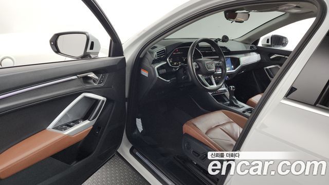 Audi Q3 (F3) 35 TDI 2023 — фото 10