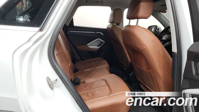 Audi Q3 (F3) 35 TDI 2023 — фото 11