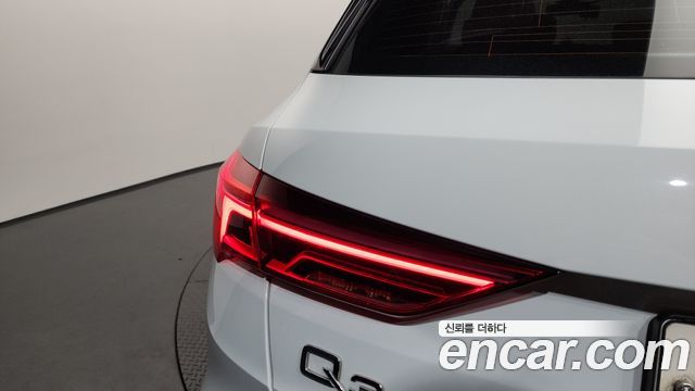 Audi Q3 (F3) 35 TDI 2023 — фото 23