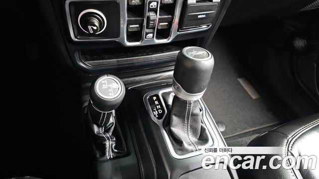 Jeep Wrangler (JL) 2.0 Overland 4Door 2019 — фото 9
