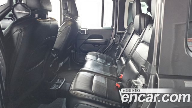 Jeep Wrangler (JL) 2.0 Overland 4Door 2019 — фото 11