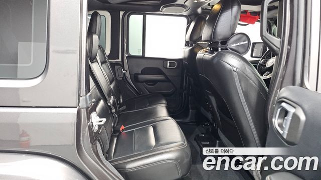 Jeep Wrangler (JL) 2.0 Overland 4Door 2019 — фото 17