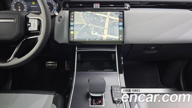 Land Rover Range Rover Velar 2.0 P250 Dynamic SE 2026 — фото 14