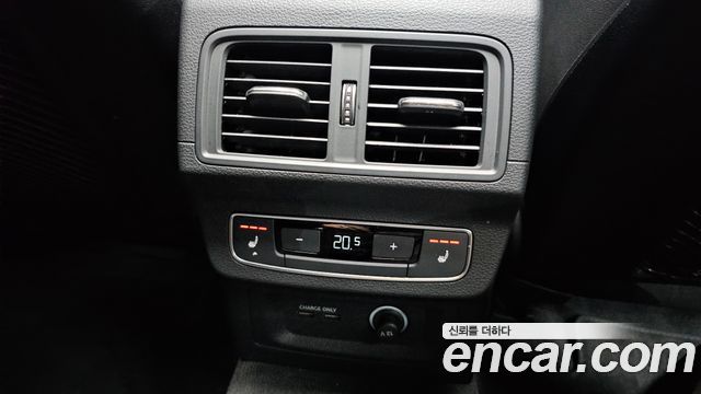 Audi Q5 (FY) 40 TDI Quattro 2022 — фото 17