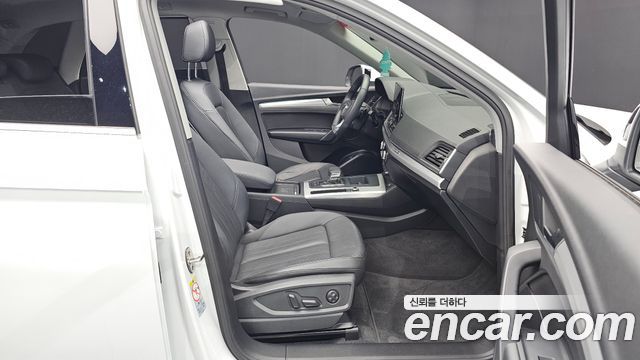 Audi Q5 (FY) 40 TDI Quattro 2022 — фото 26