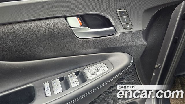 Hyundai Santa Fe Gasoline 2.5T 2WD Calligraphy 2021 — фото 17
