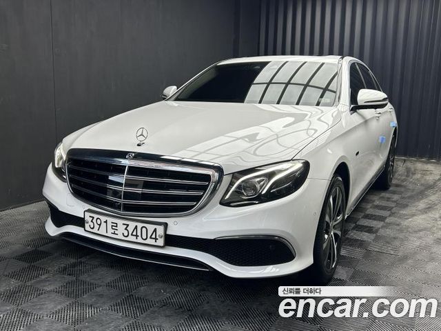 Mercedes-Benz E-Class (W213) E300e 4MATIC Exclusive 2020 — фото 2