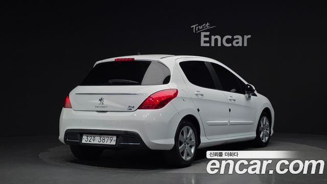Peugeot 308 1.6 e-HDi MCP First Generation 2013 — фото 2