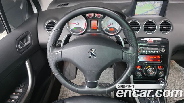 Peugeot 308 1.6 e-HDi MCP First Generation 2013 — фото 13