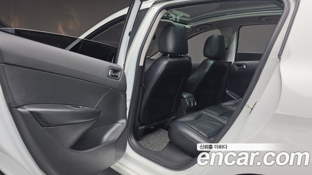 Peugeot 308 1.6 e-HDi MCP First Generation 2013 — фото 16