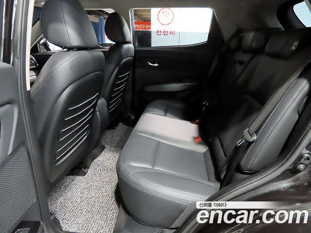 KG Mobility (SsangYong) Very New Tivoli Gasoline 1.5 2WD UPBEAT 2022 — фото 7