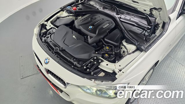BMW 3 Series (F30) 330i M Sport Shadow 2018 — фото 6