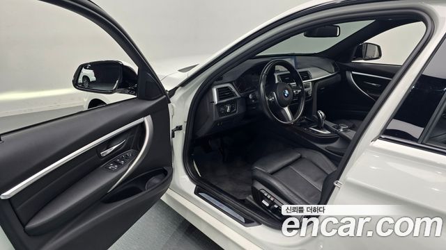 BMW 3 Series (F30) 330i M Sport Shadow 2018 — фото 15