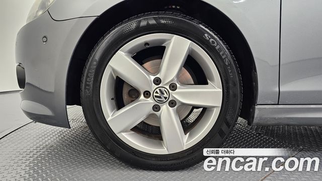 Volkswagen Golf (VI) 2.0 TDI StyleEdition 2013 — фото 5
