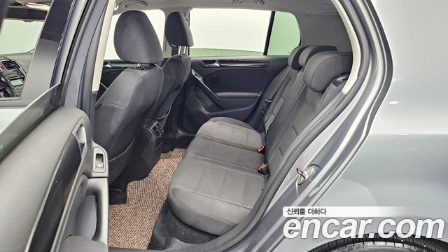 Volkswagen Golf (VI) 2.0 TDI StyleEdition 2013 — фото 11
