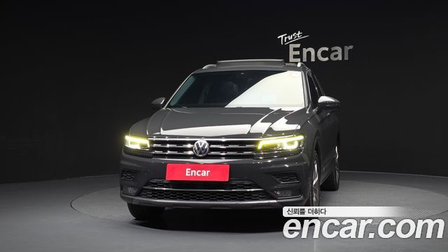 Volkswagen Tiguan (II) 2.0 TDI 4Motion Prestige 2018 — фото 3