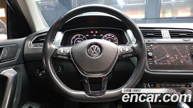 Volkswagen Tiguan (II) 2.0 TDI 4Motion Prestige 2018 — фото 13