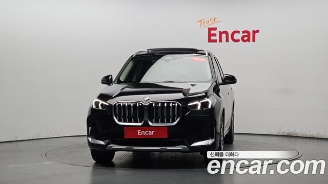 BMW X1 (U11) xDrive 20i xLine 2025 — фото 3