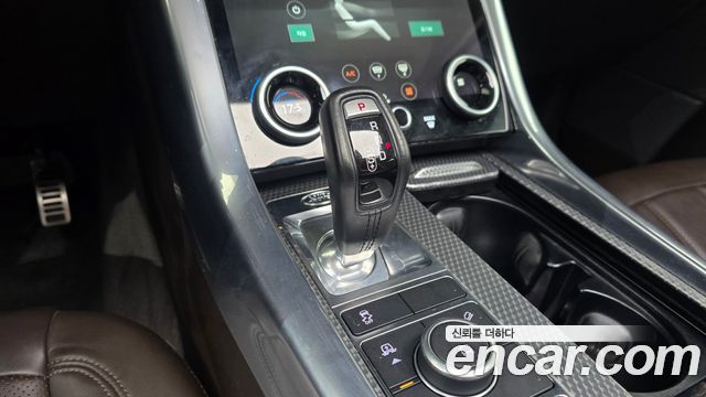 Land Rover Range Rover Sport (II) 3.0 SDV6 HSE Dynamic 2019 — фото 9