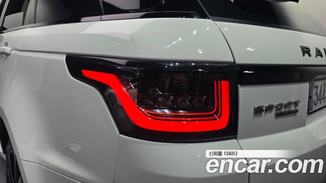 Land Rover Range Rover Sport (II) 3.0 SDV6 HSE Dynamic 2019 — фото 29