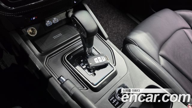 KG Mobility (SsangYong) Rexton Sports Khan Diesel 2.2 4WD Prestige 2022 — фото 9