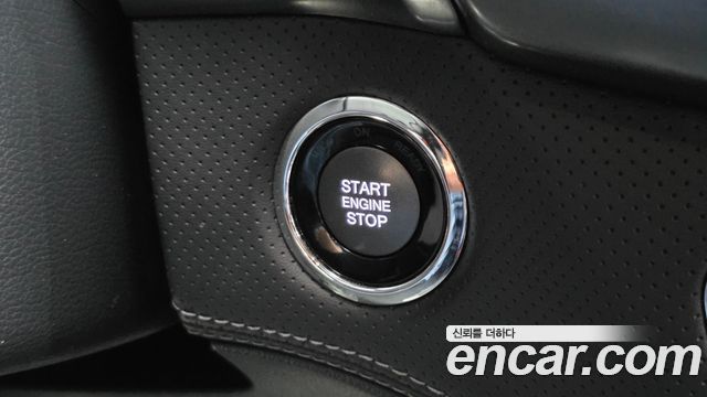 KG Mobility (SsangYong) Rexton Sports Khan Diesel 2.2 4WD Prestige 2022 — фото 19