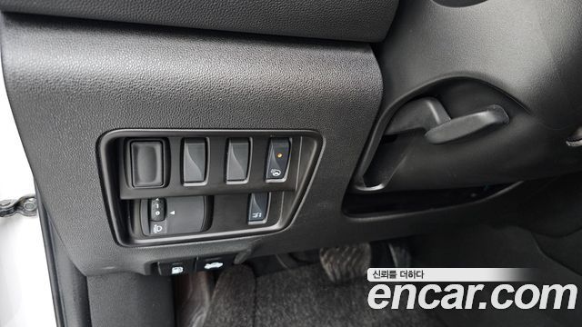 Renault Korea QM6 2.0 GDe RE Signature 2WD 2021 — фото 17