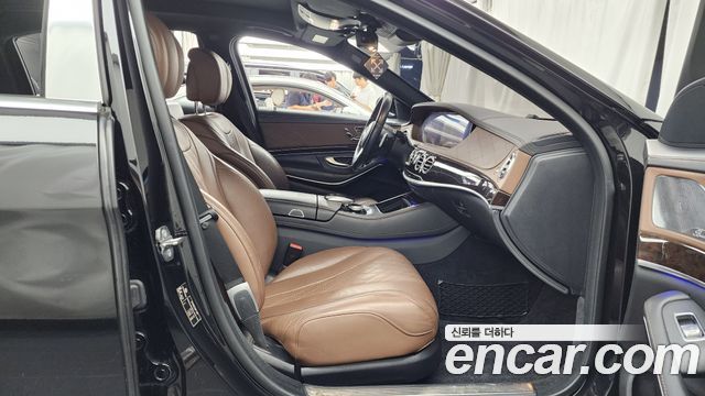 Mercedes-Benz S-Class (W222) Maybach S560 4MATIC 2020 — фото 11
