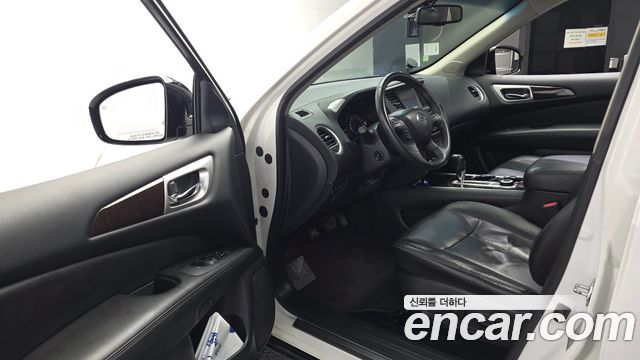 Nissan Pathfinder (IV) 3.5 4WD 2014 — фото 10