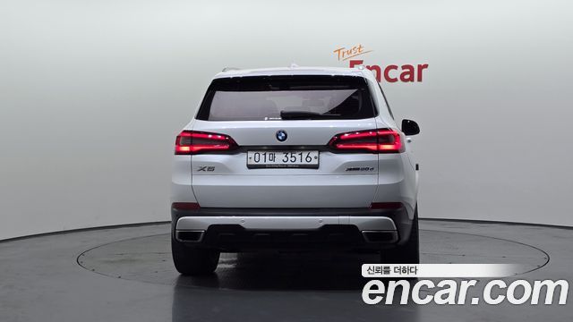 BMW X5 (G05) xDrive 30d xLine 2019 — фото 4
