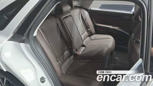 Hyundai Grandeur (GN7) 3.5 LPG 2WD Premium 2023 — фото 12