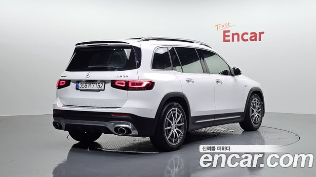 Mercedes-Benz GLB-Class (X247) AMG GLB35 4MATIC 2021 — фото 2