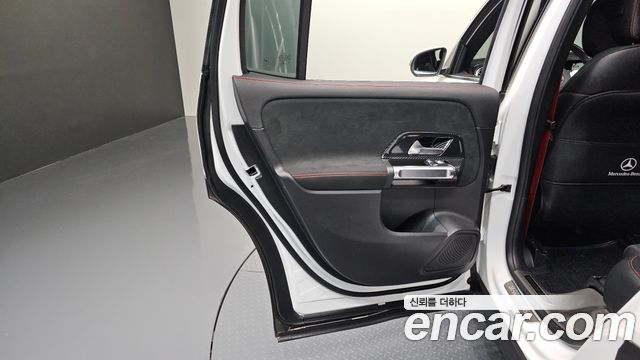 Mercedes-Benz GLB-Class (X247) AMG GLB35 4MATIC 2021 — фото 25