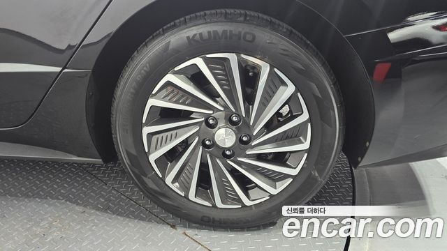 Hyundai Sonata Hybrid (DN8) Premium 2021 — фото 27