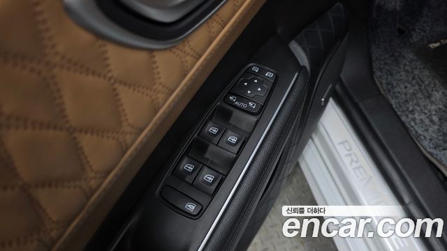 Renault Korea SM6 1.8 TCe Premiere 2021 — фото 11