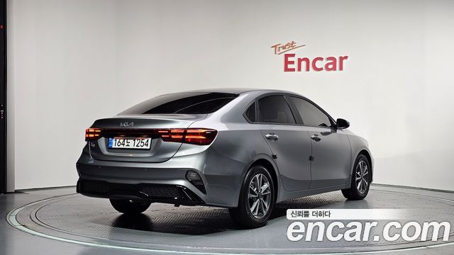 Kia K3 (II) 1.6 Prestige 2022 — фото 2