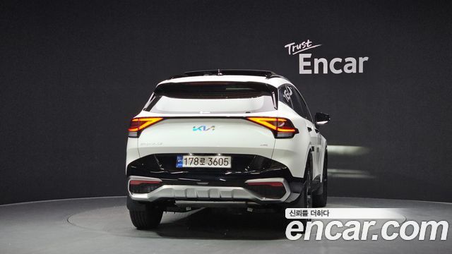 Kia Sportage Hybrid (V) Signature 4WD 2024 — фото 4