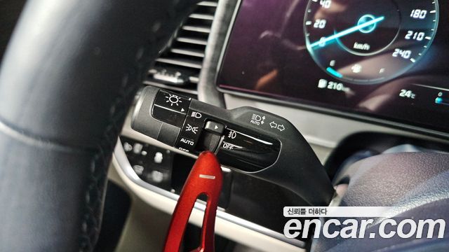 Kia Sportage Hybrid (V) Signature 4WD 2024 — фото 27