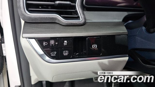 Kia Sportage Hybrid (V) Signature 4WD 2024 — фото 31