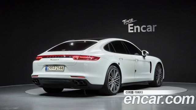 Porsche Panamera (971) 2.9 AWD E-Hybrid 2019 — фото 2