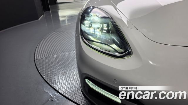 Porsche Panamera (971) 2.9 AWD E-Hybrid 2019 — фото 22