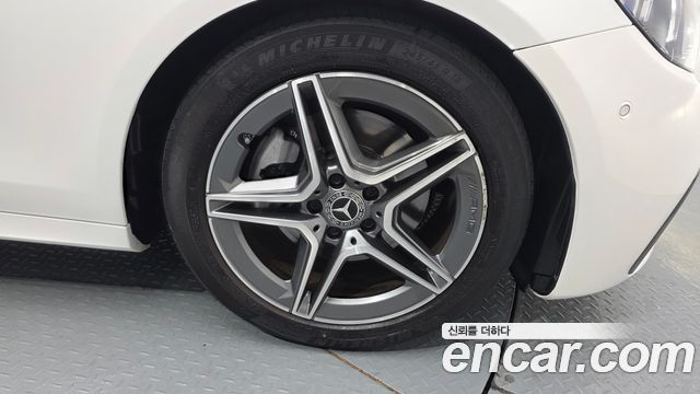 Mercedes-Benz E-Class (W213) E250 AMG Line 2023 — фото 21