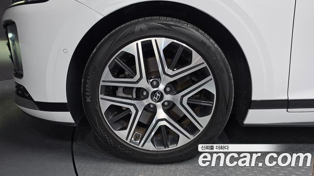Hyundai Grandeur (GN7) 3.5 LPG 2WD Exclusive 2023 — фото 5